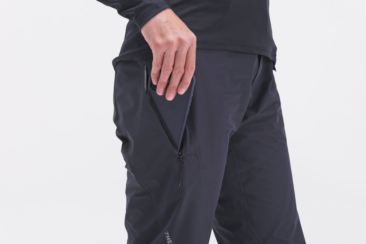 Side zippered pocket