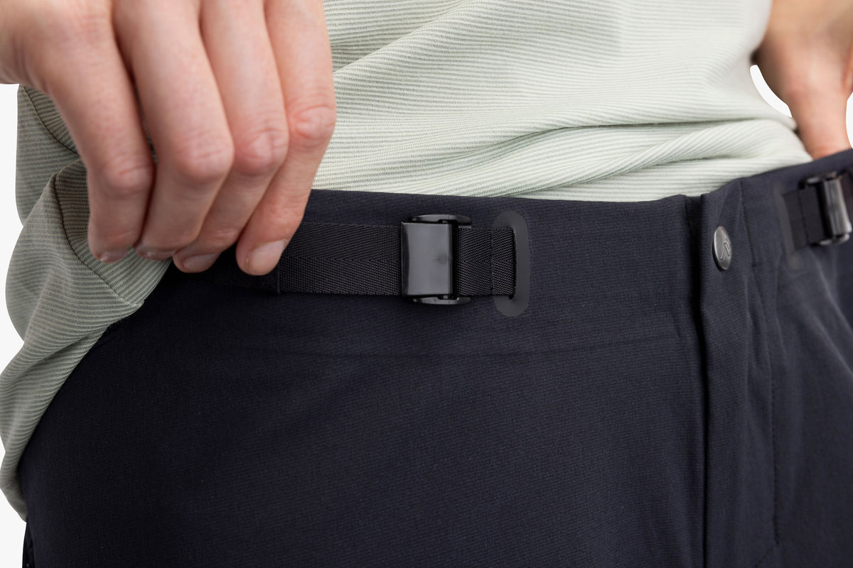 No-flip waist adjusters to customize fit