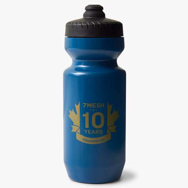 7mesh Water Bottle Ten Year Anniversary Emblem Water Bottle - 22 oz - Anniversary Edition