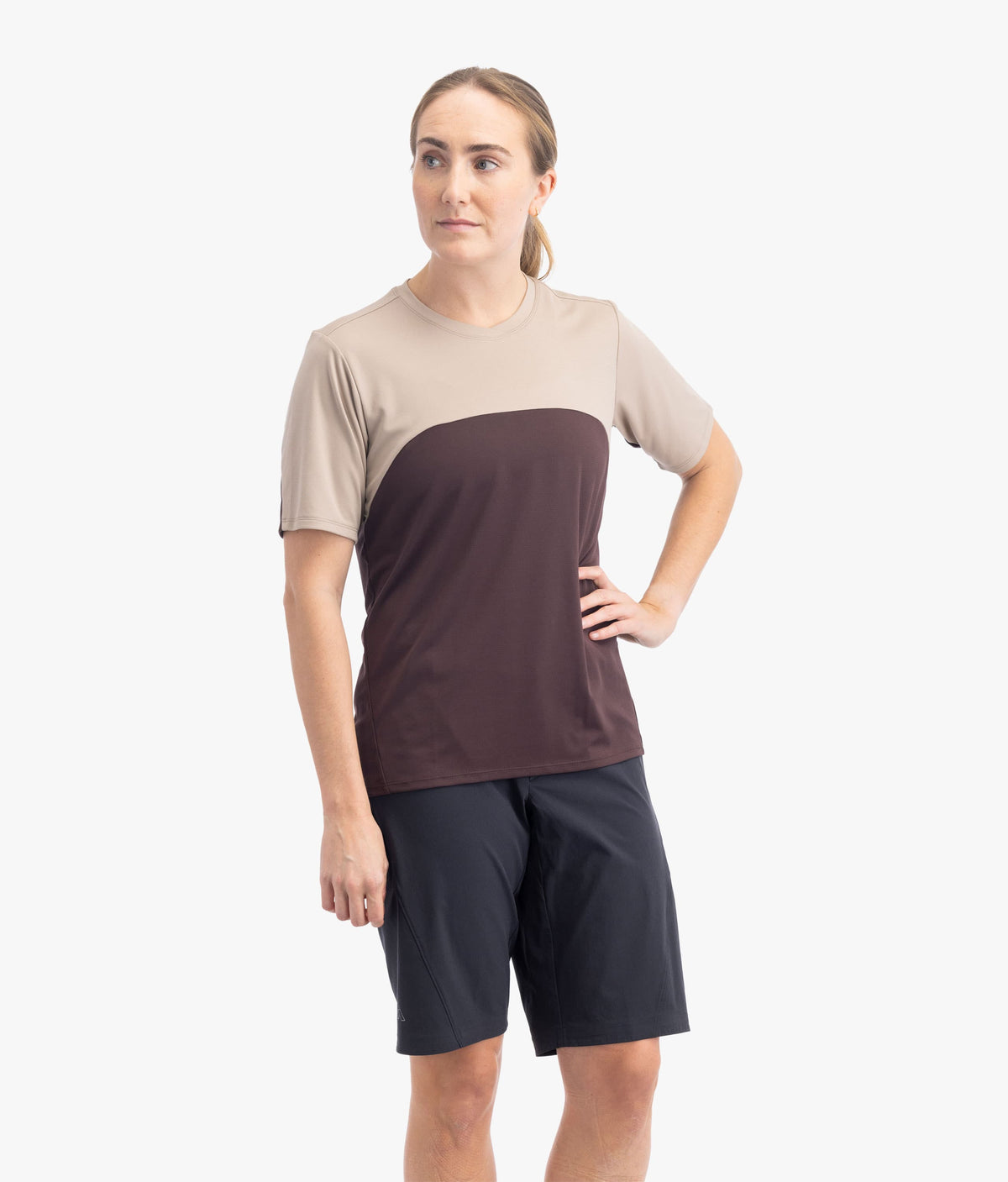 7mesh Women Women's Roam Short Sleeve Shirt - Mocha