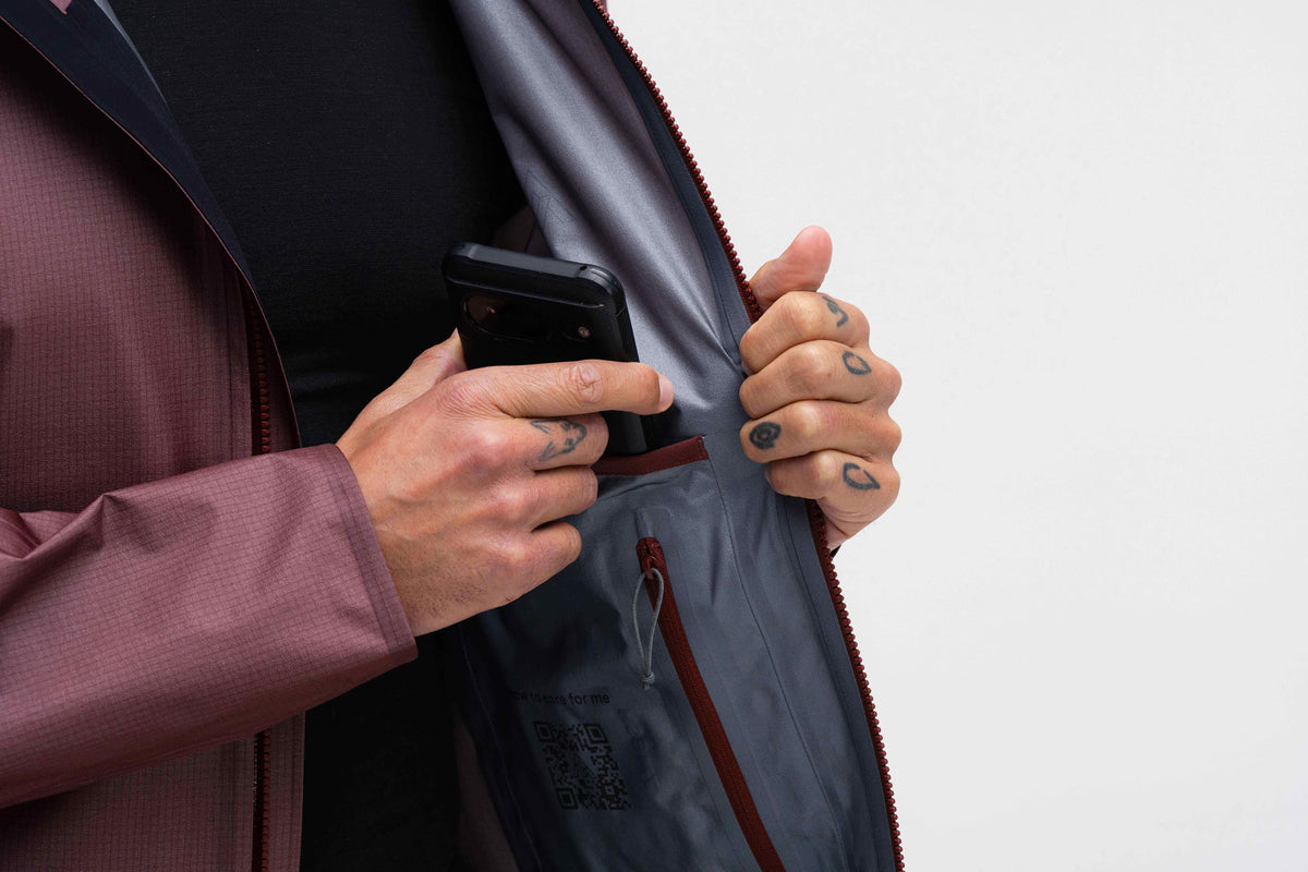 Internal Double Pocket Configuration