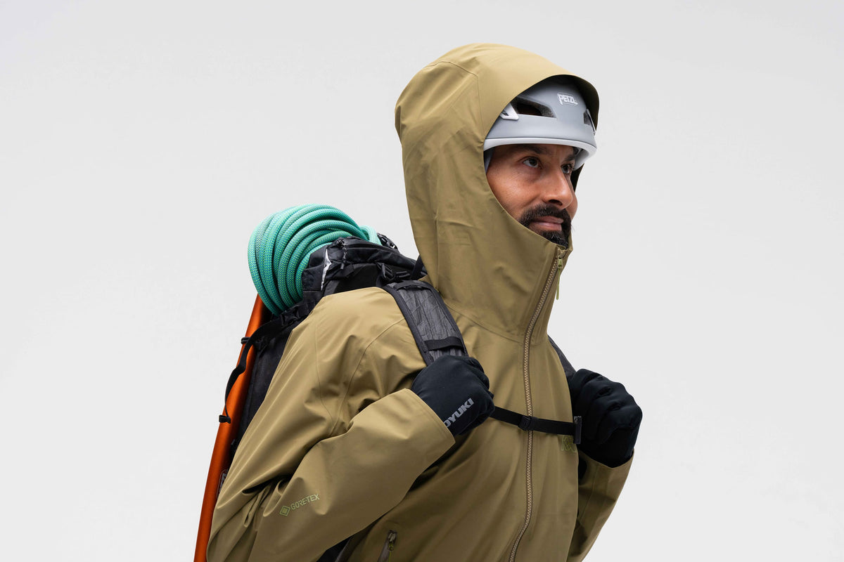Over helmet hood 